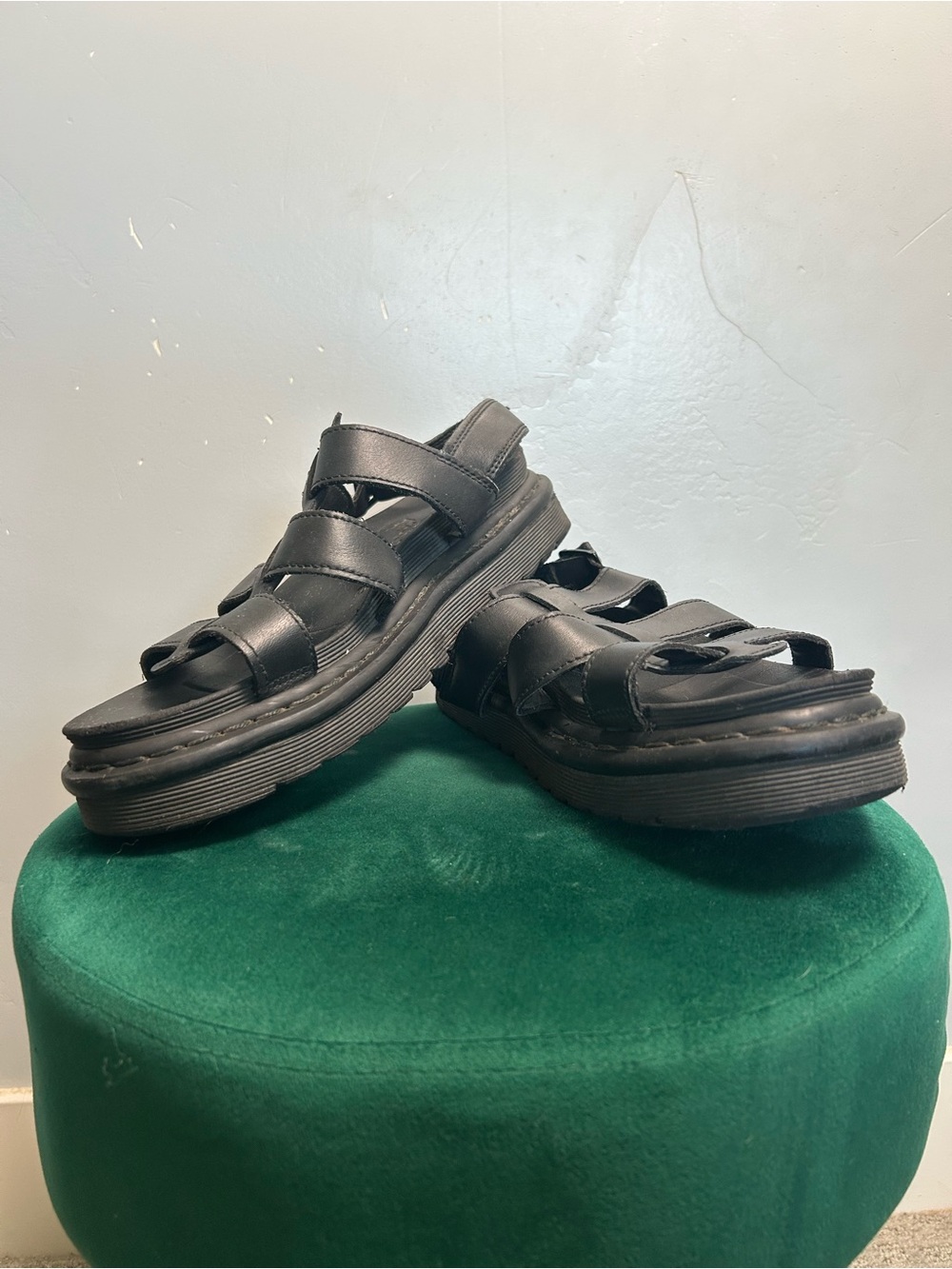 Dr Martens Yelena Women's Chunky Leather Platform Fisherman Sandals Black 10 US